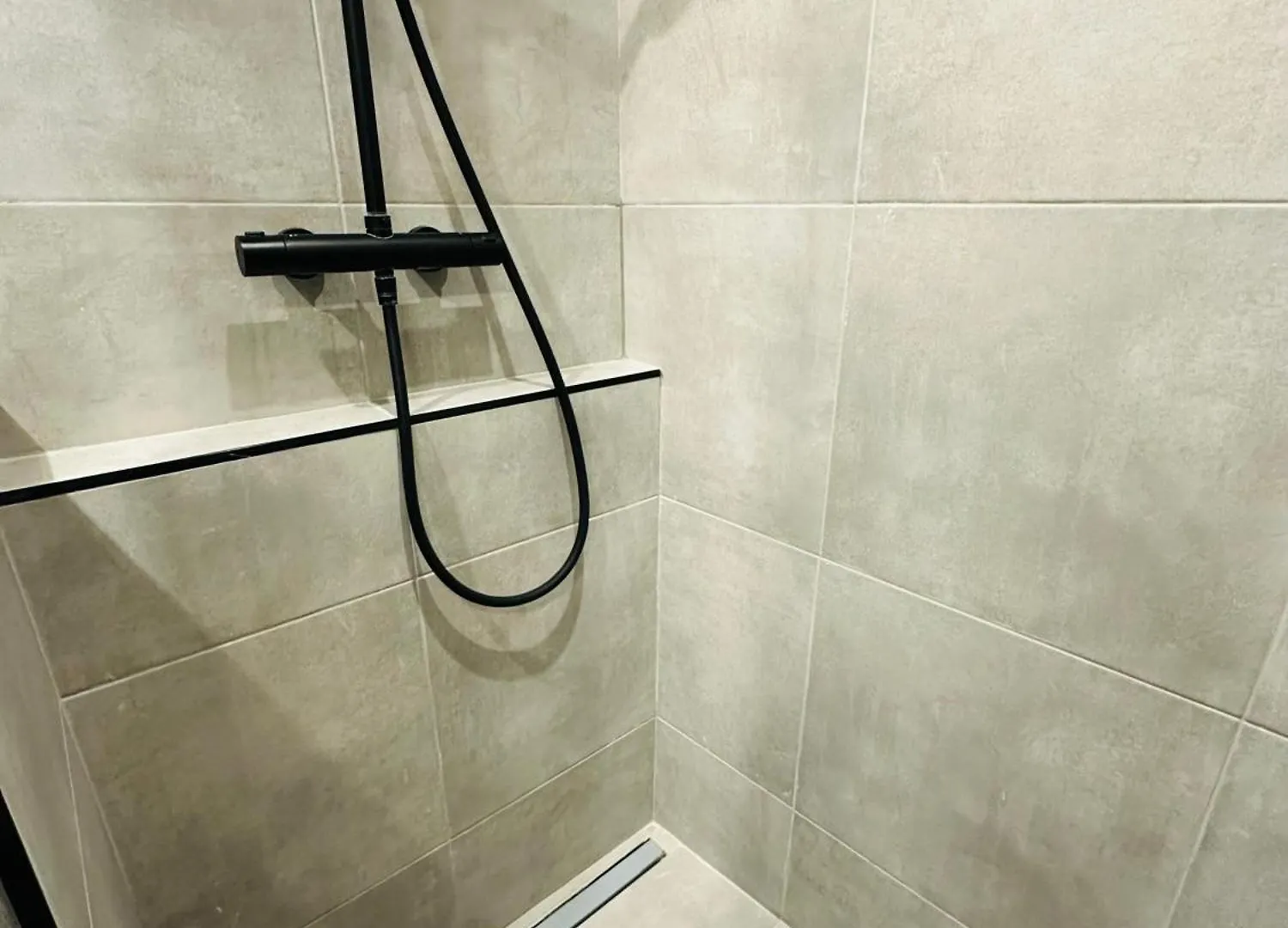 Apartment Spacieuses Flats Montaigne Champs Elysee *